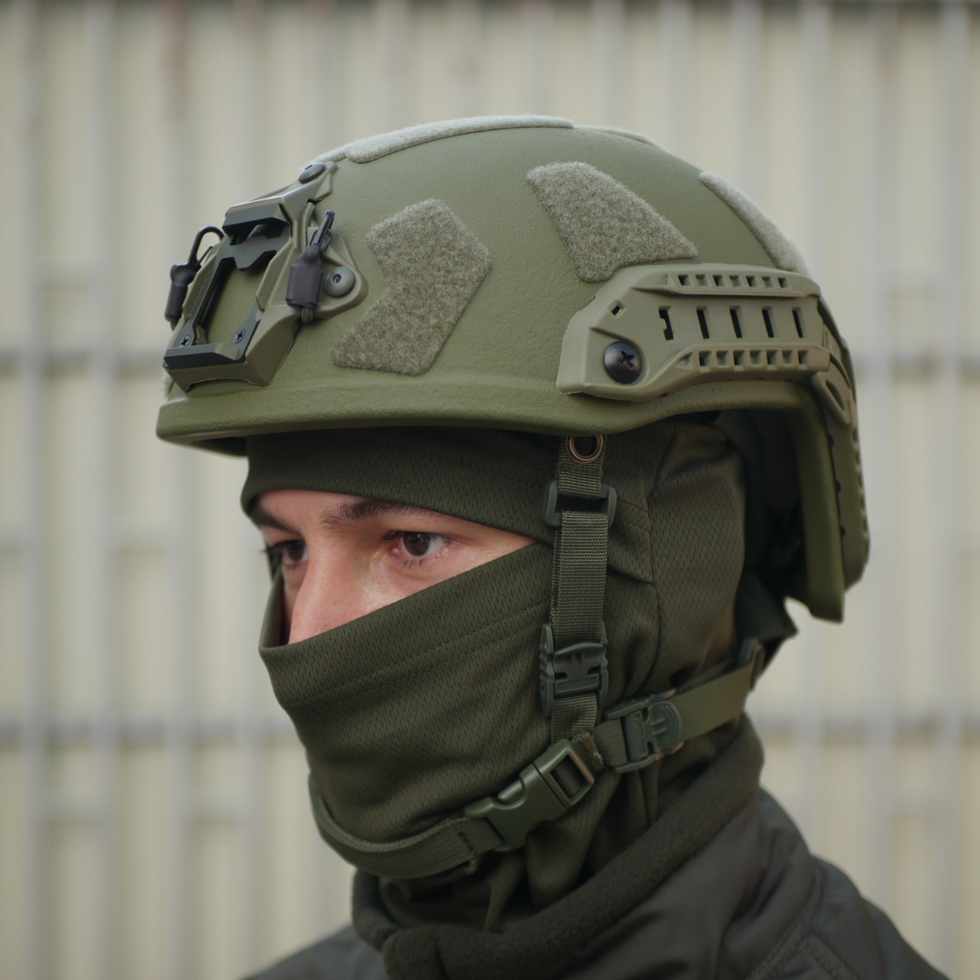 Балістичний шолом Олива (M) FAST PE GEN III AGGRESSIVE