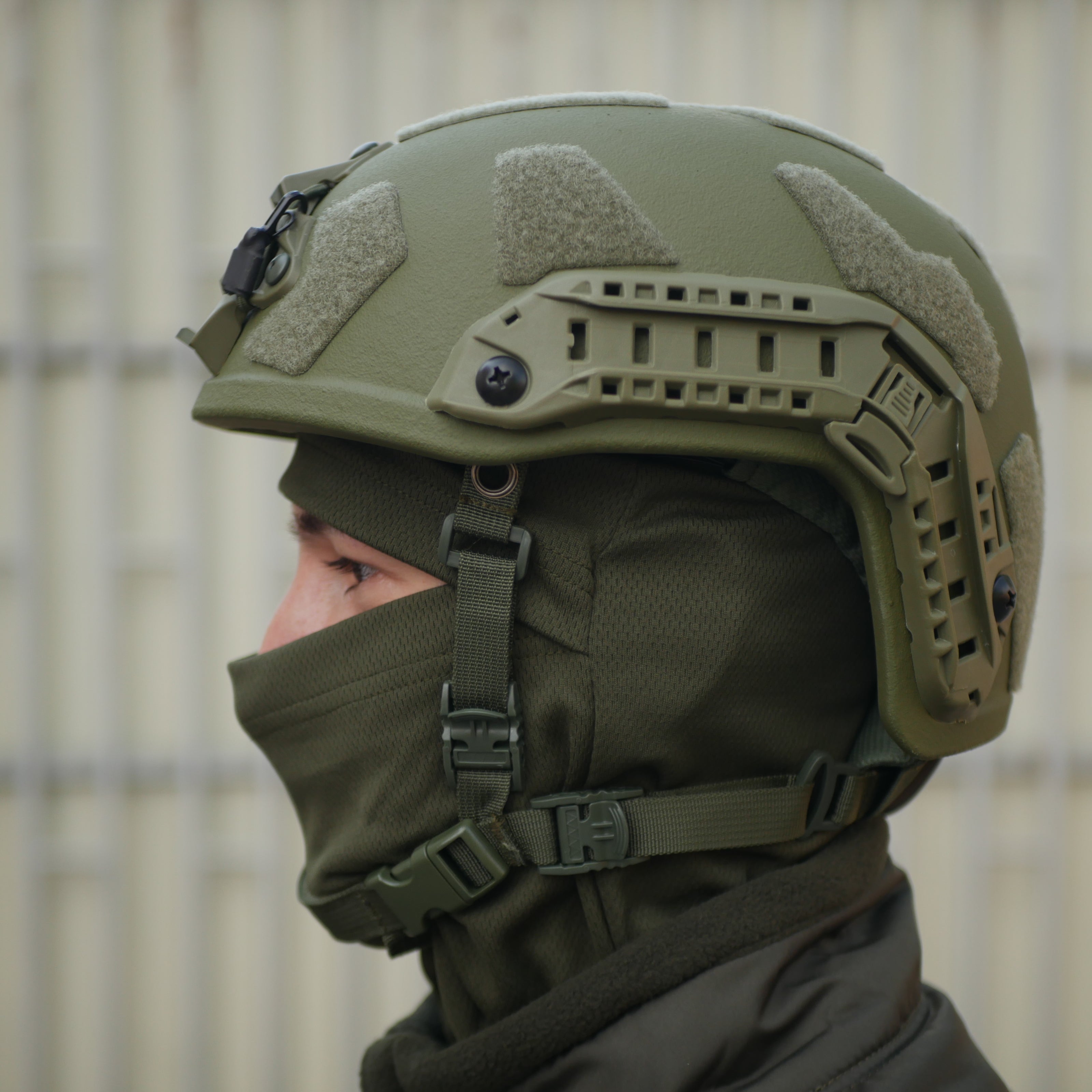 Балістичний шолом Олива (M) FAST PE GEN III AGGRESSIVE