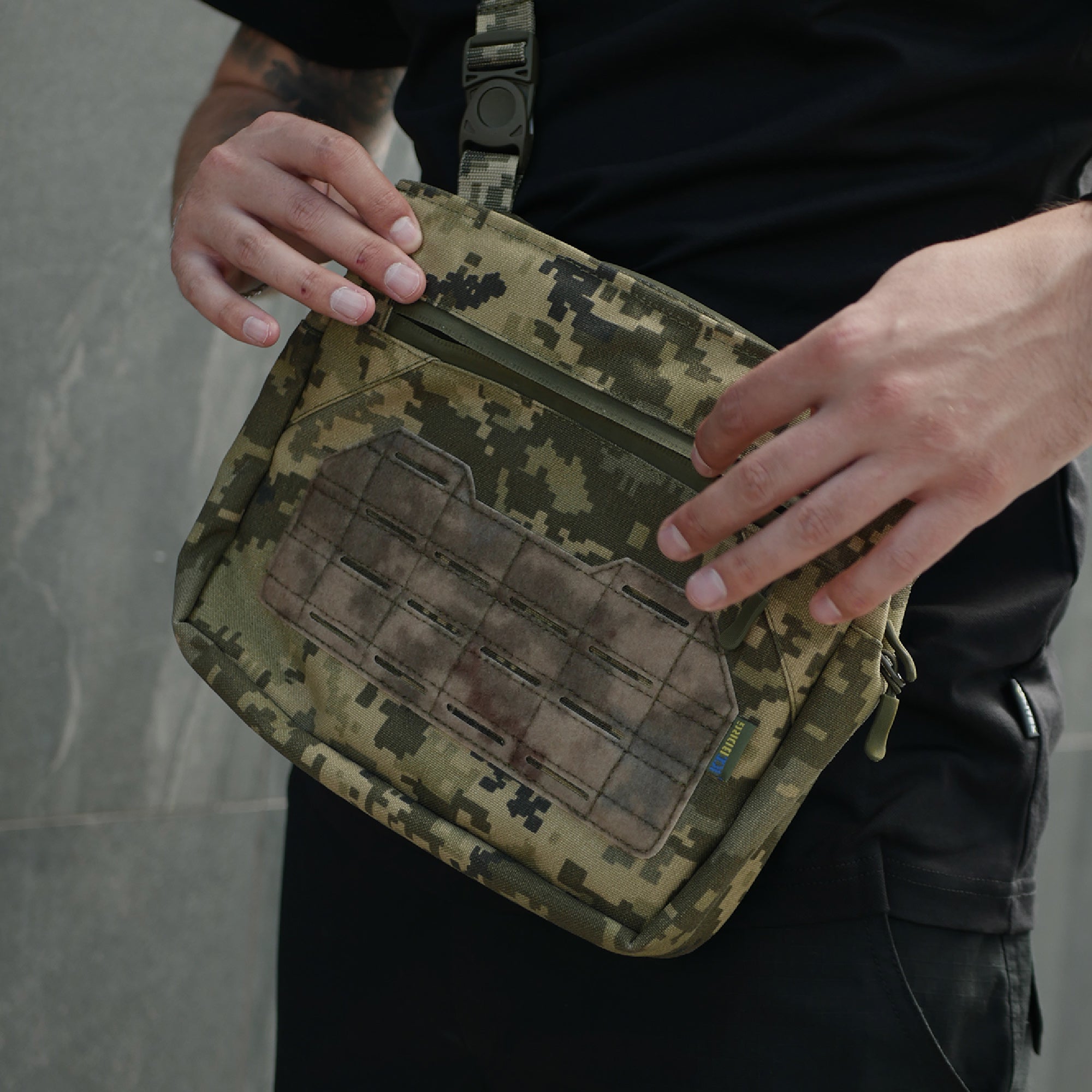 Смарт-сумка через плече Kiborg Tactic city bag Мультикам